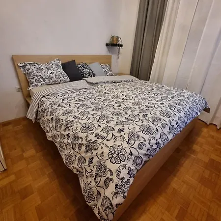 Apartment Gulek Zrece